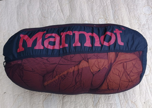 Pre loved marmot never - loved,